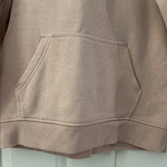 Carhartt Blush Hoodie with Logo - Picture 4 of 7